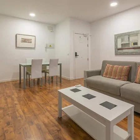 Reservaloen Terrazas De La Catedral Appartement